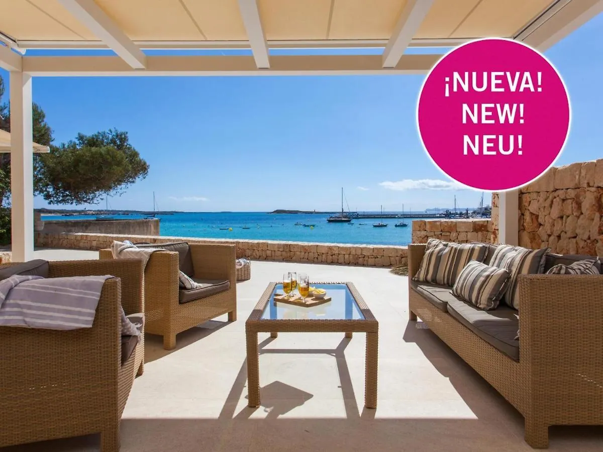 Es Turo, Luxury Beachfront Apartment In Colonia San Jordi 캄포스